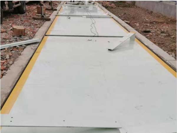  數(shù)字式、模擬式10到200噸大型電子地磅